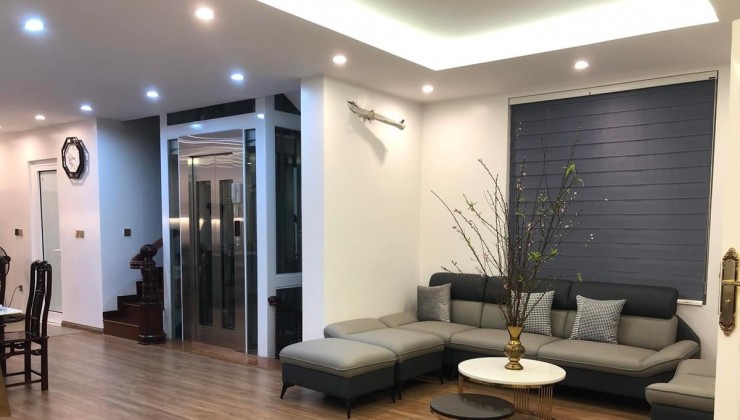 Bán Gấp biệt thự  Lão Thành Cách Mạng, 180m, 50 Tỷ, chủ nhà gửi Bank.